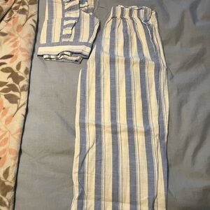 Striped Blue and White outfit